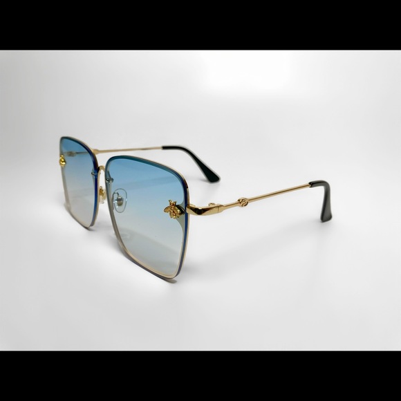 🛍Valley Girl Sunglasses 🛍 - Picture 1 of 2